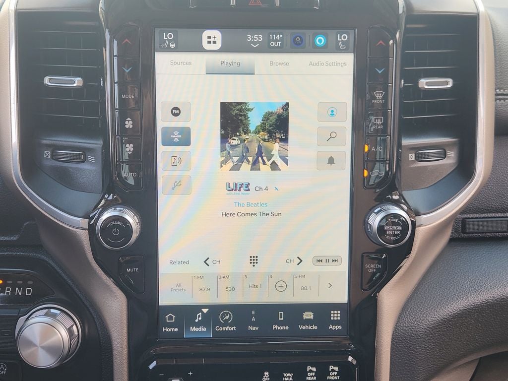 2022 RAM 1500 Laramie