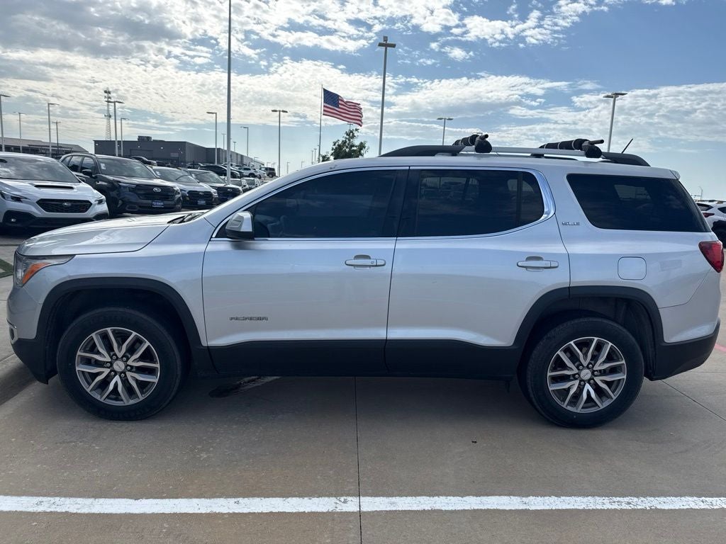 2017 GMC Acadia SLE-2