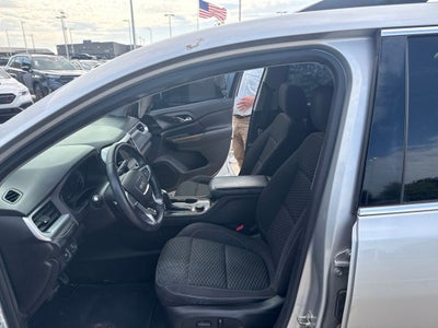 2017 GMC Acadia SLE-2