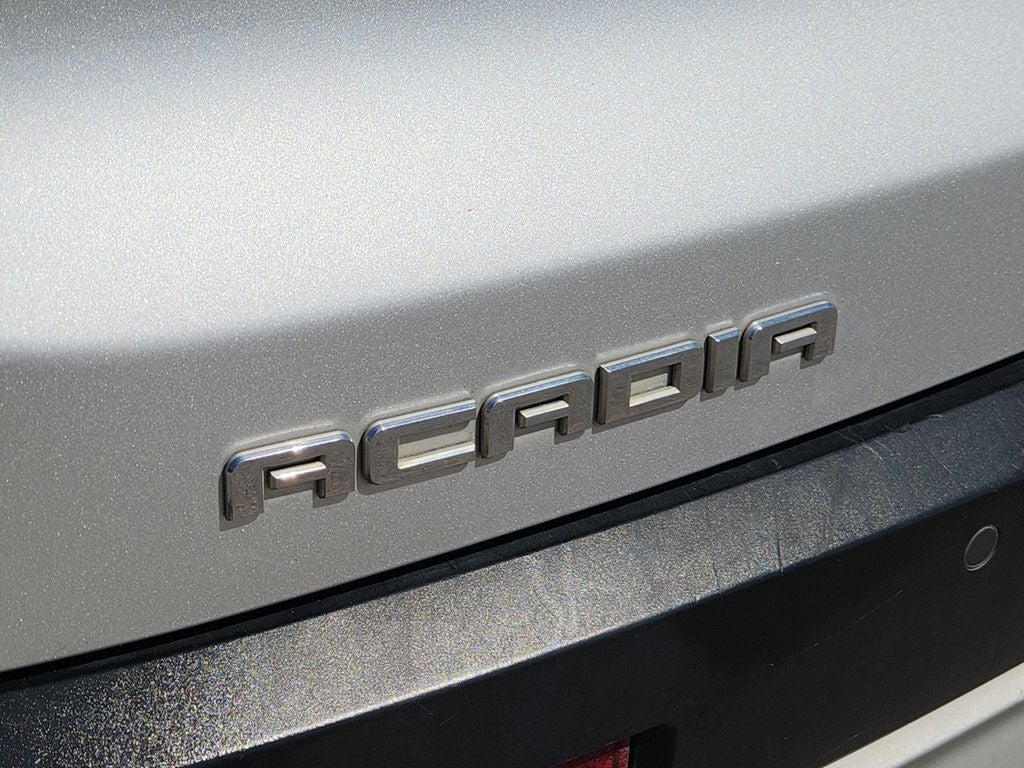 2017 GMC Acadia SLE-2