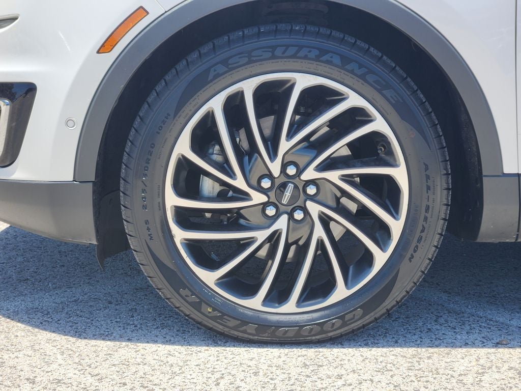 2019 Lincoln Nautilus Reserve