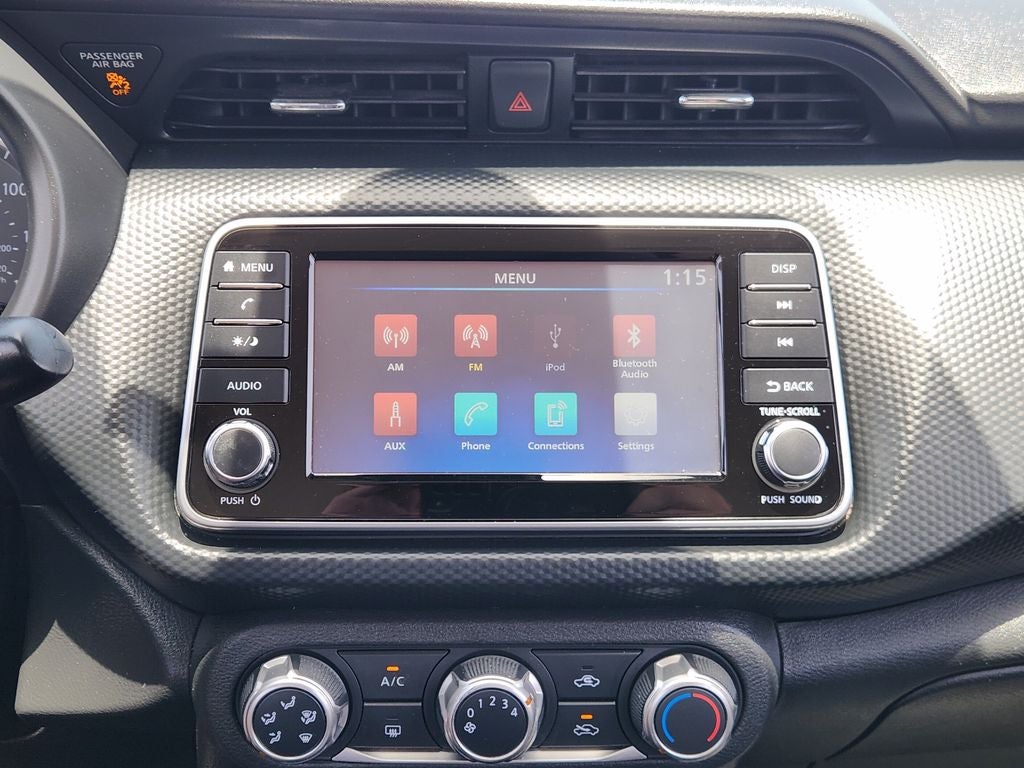 2022 Nissan Kicks S