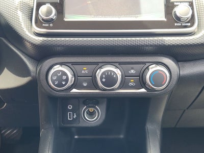 2022 Nissan Kicks S
