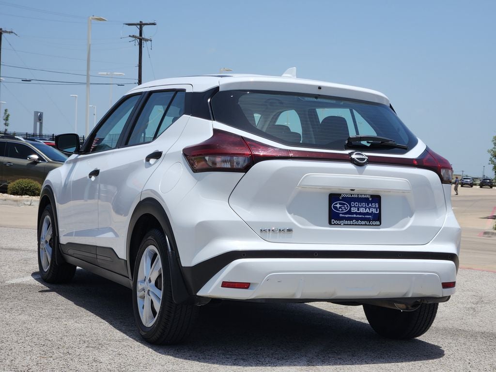 2022 Nissan Kicks S