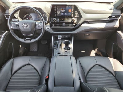 2021 Toyota Highlander XSE