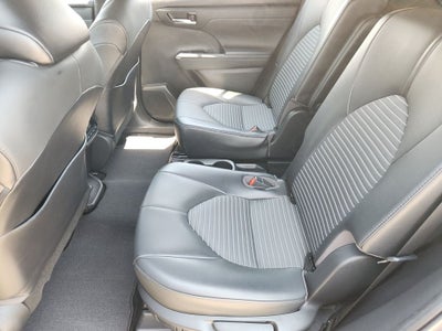 2021 Toyota Highlander XSE