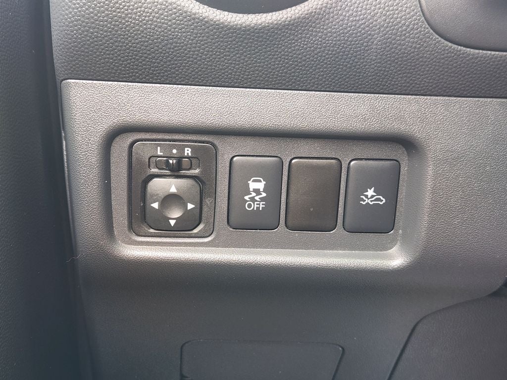 2022 Mitsubishi Mirage ES