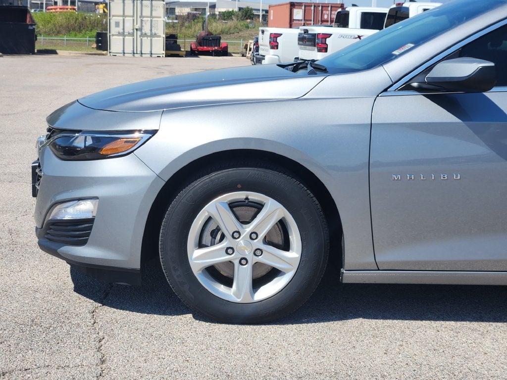 2025 Chevrolet Malibu LS 1LS