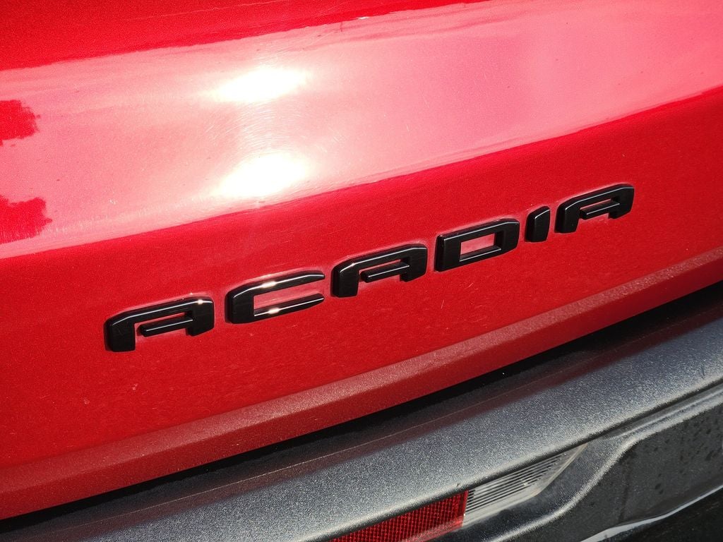 2025 GMC Acadia Elevation