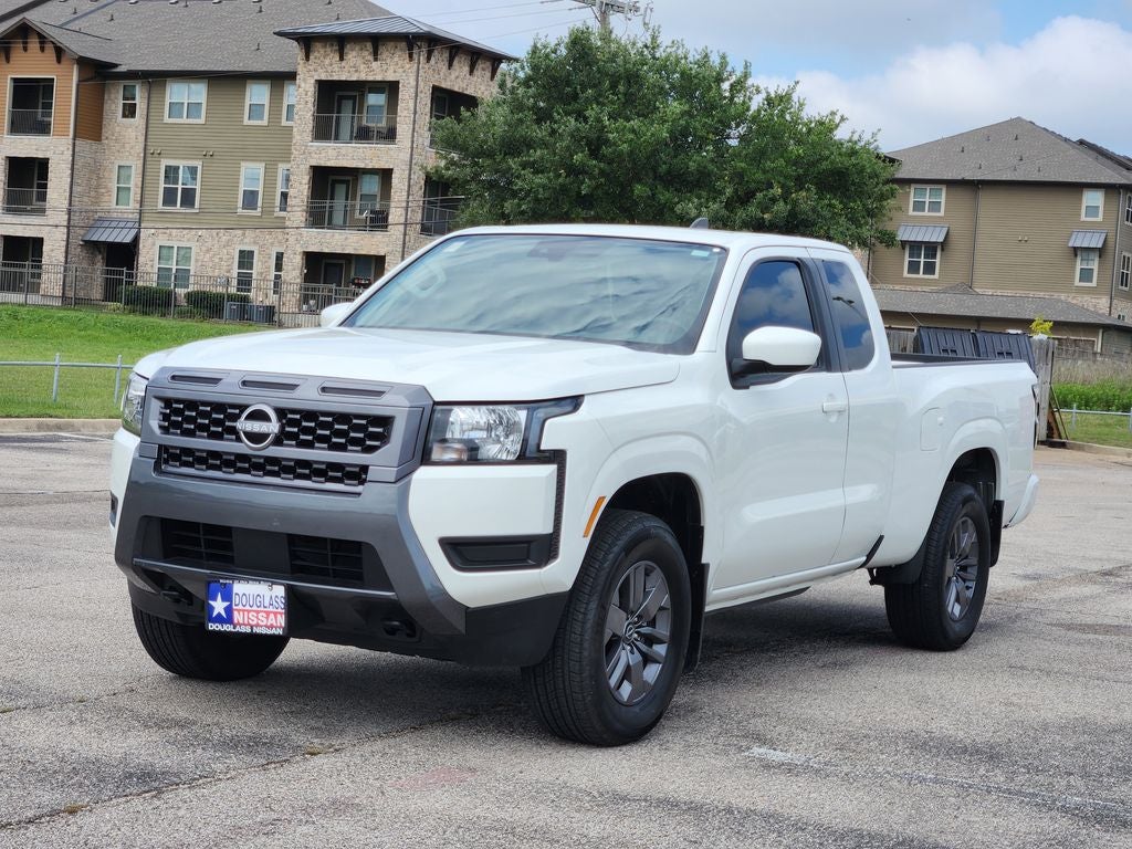 2025 Nissan Frontier SV