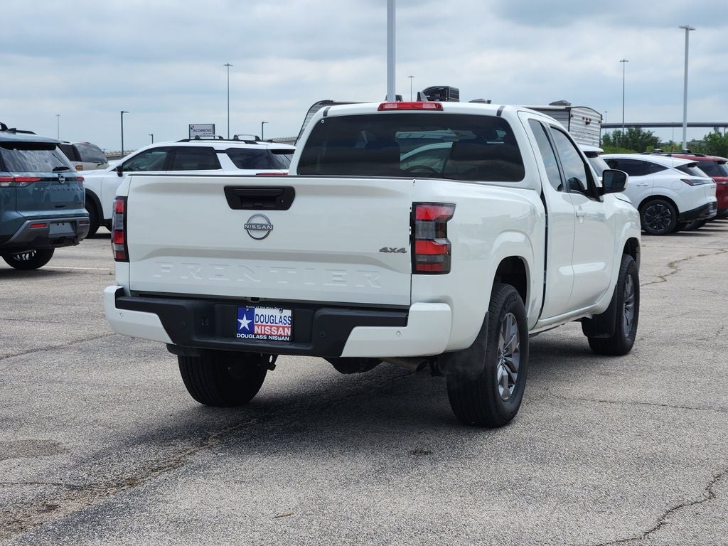 2025 Nissan Frontier SV
