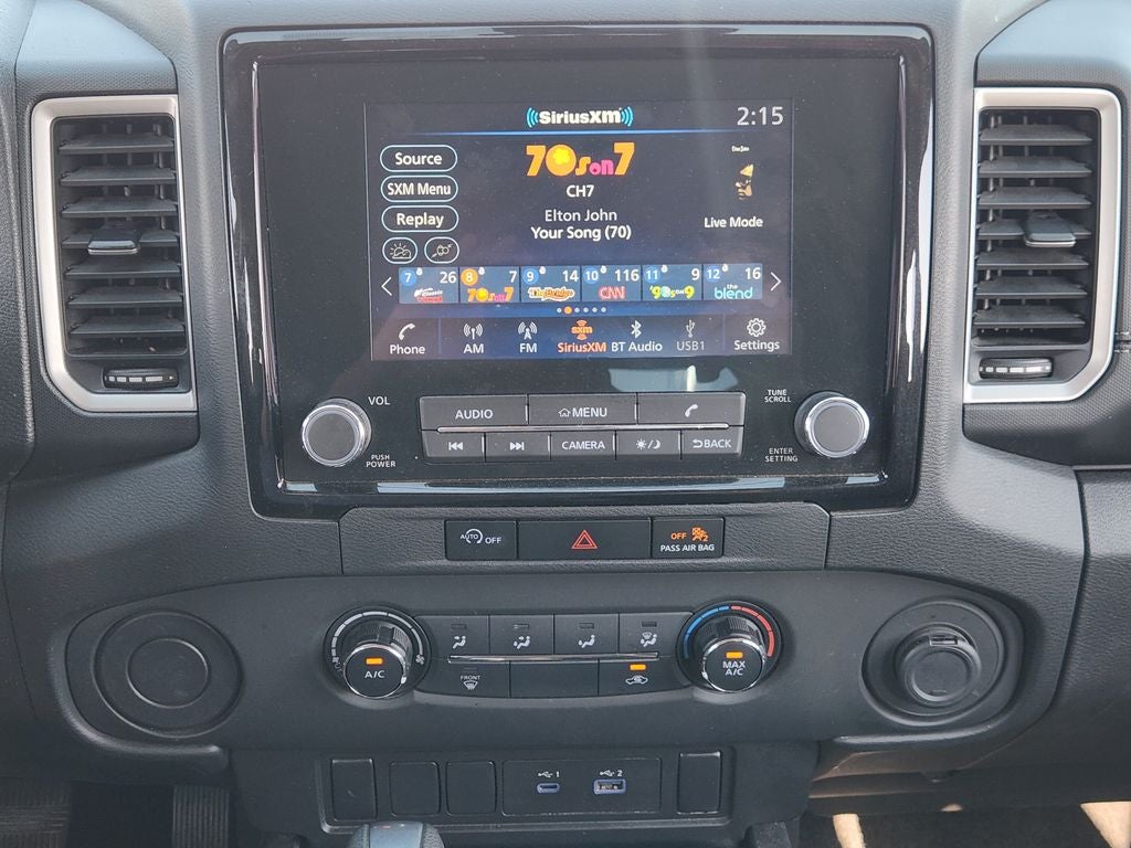 2024 Nissan Frontier SV