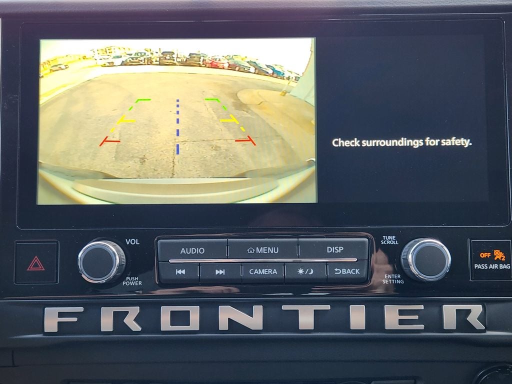 2025 Nissan Frontier SV
