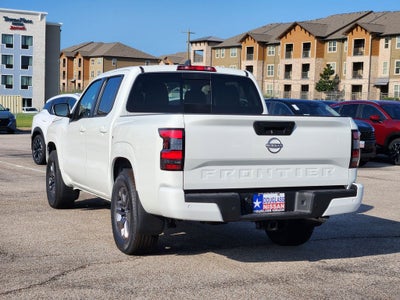 2025 Nissan Frontier SV