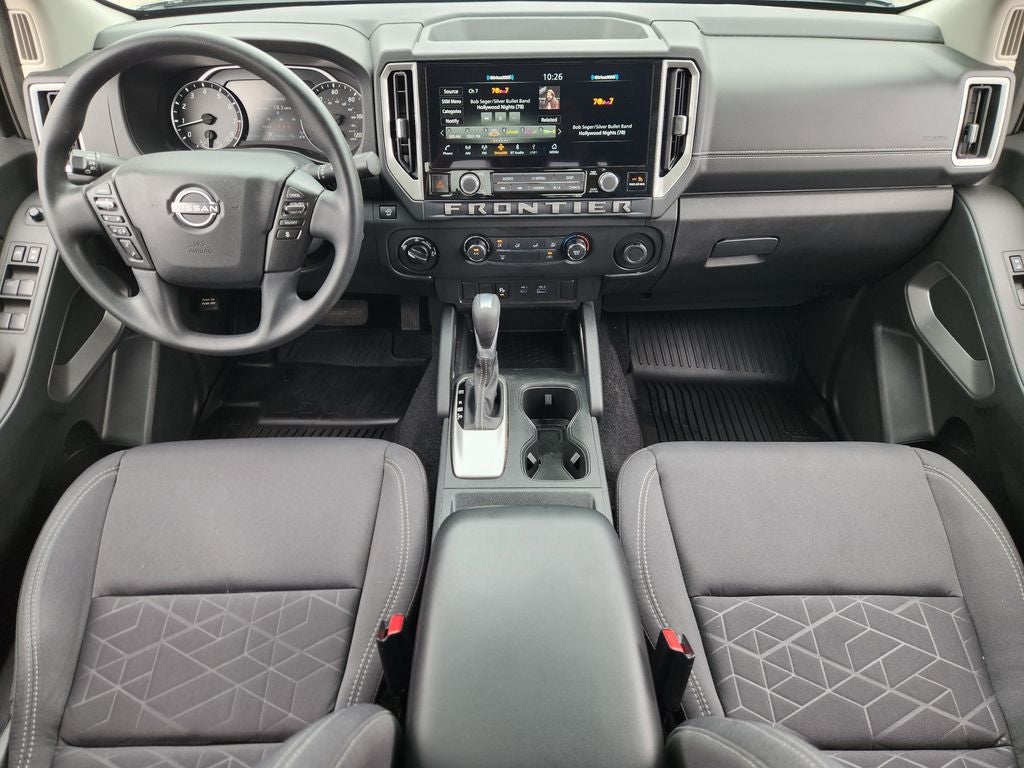 2025 Nissan Frontier SV