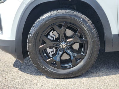 2025 Volkswagen Atlas 2.0T Peak Edition