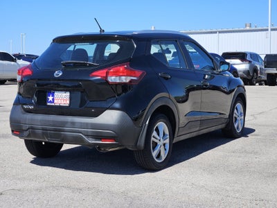 2019 Nissan Kicks S