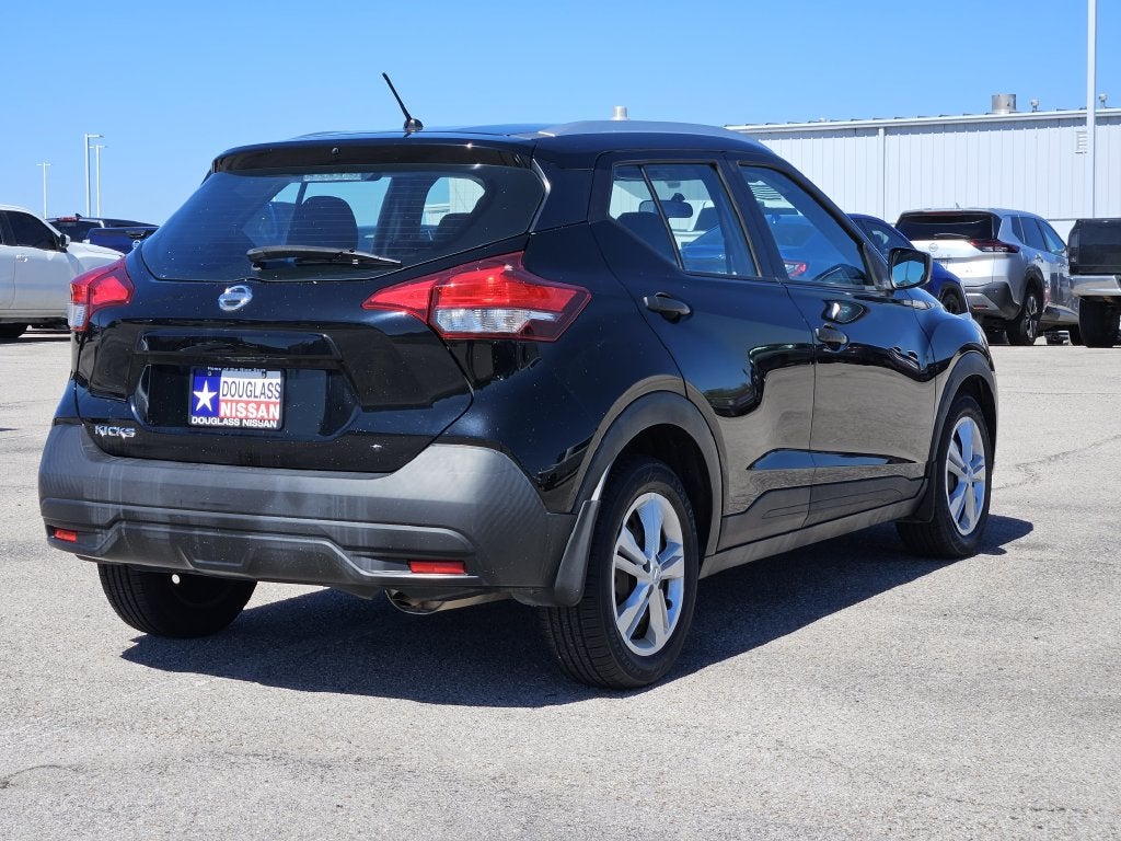 2019 Nissan Kicks S