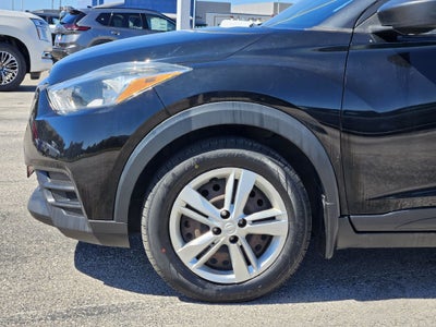 2019 Nissan Kicks S