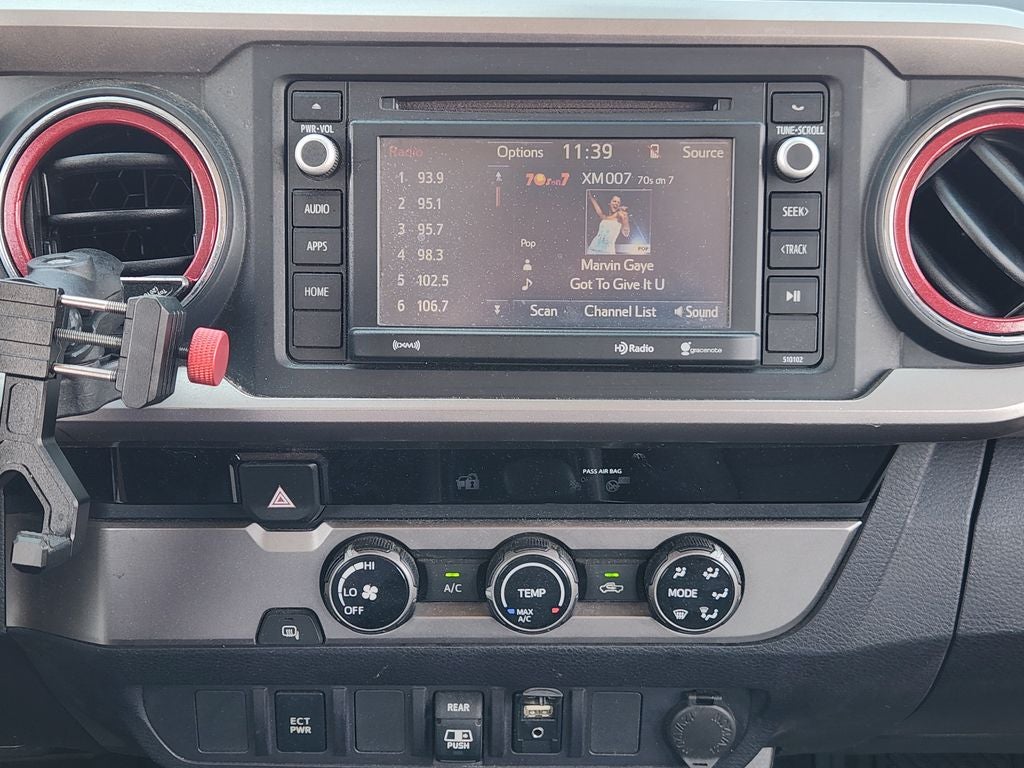 2018 Toyota Tacoma SR5 V6