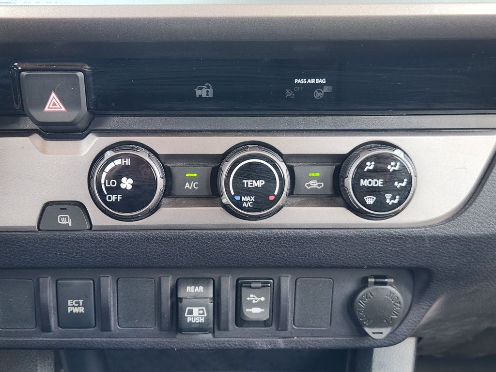 2018 Toyota Tacoma SR5 V6