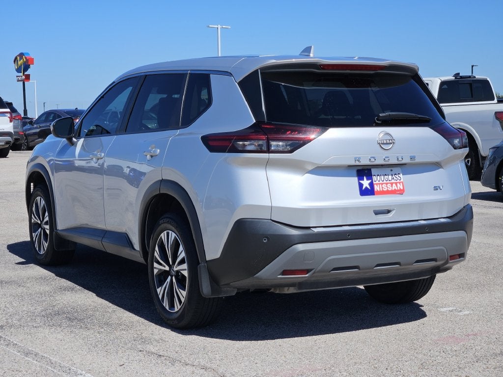 2022 Nissan Rogue SV