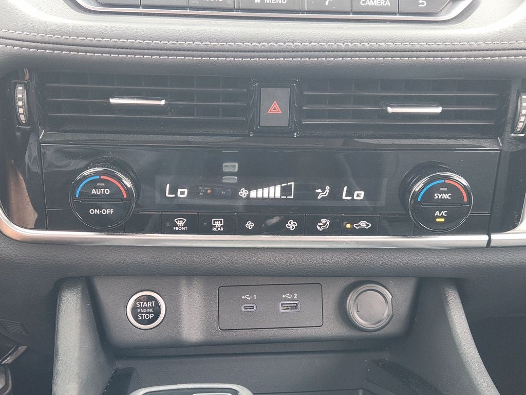 2022 Nissan Rogue SV