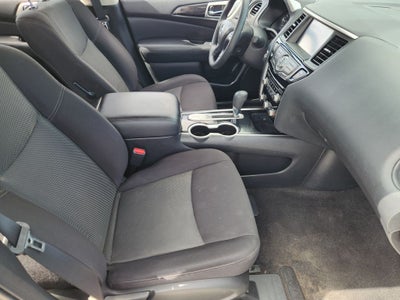 2020 Nissan Pathfinder S