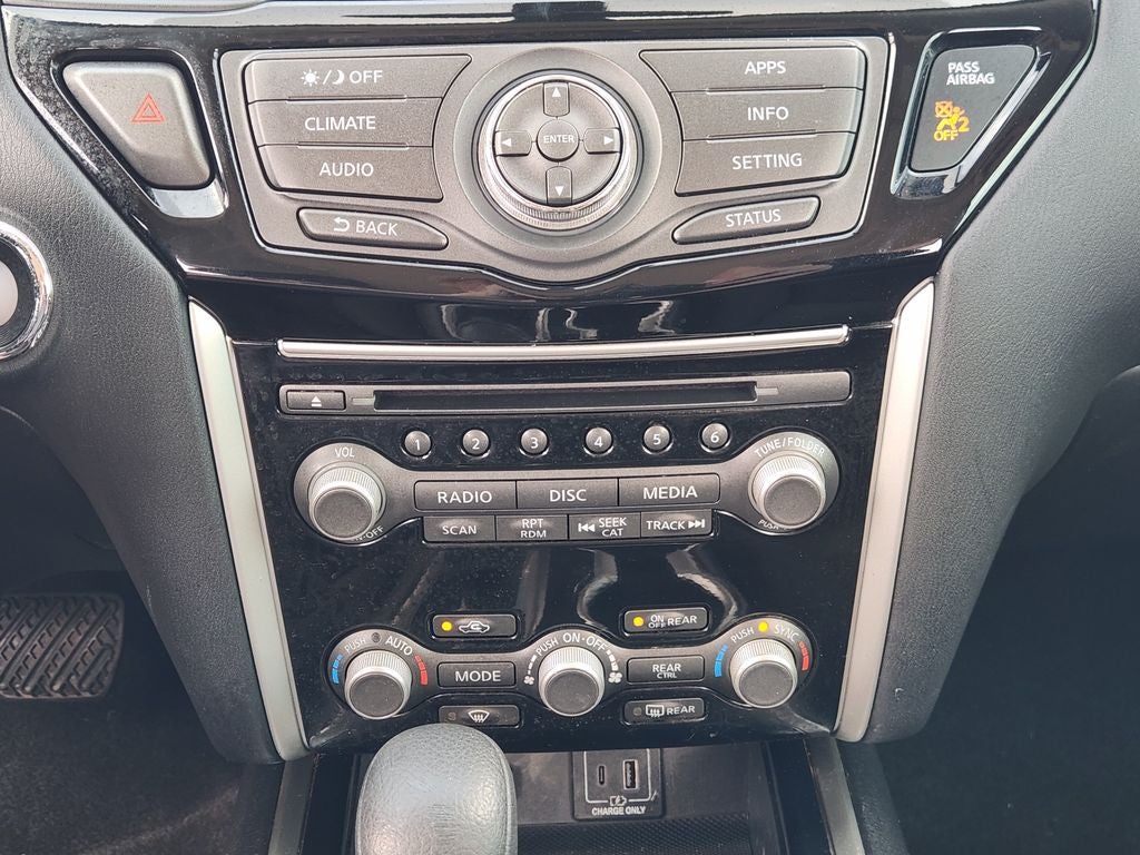 2020 Nissan Pathfinder S