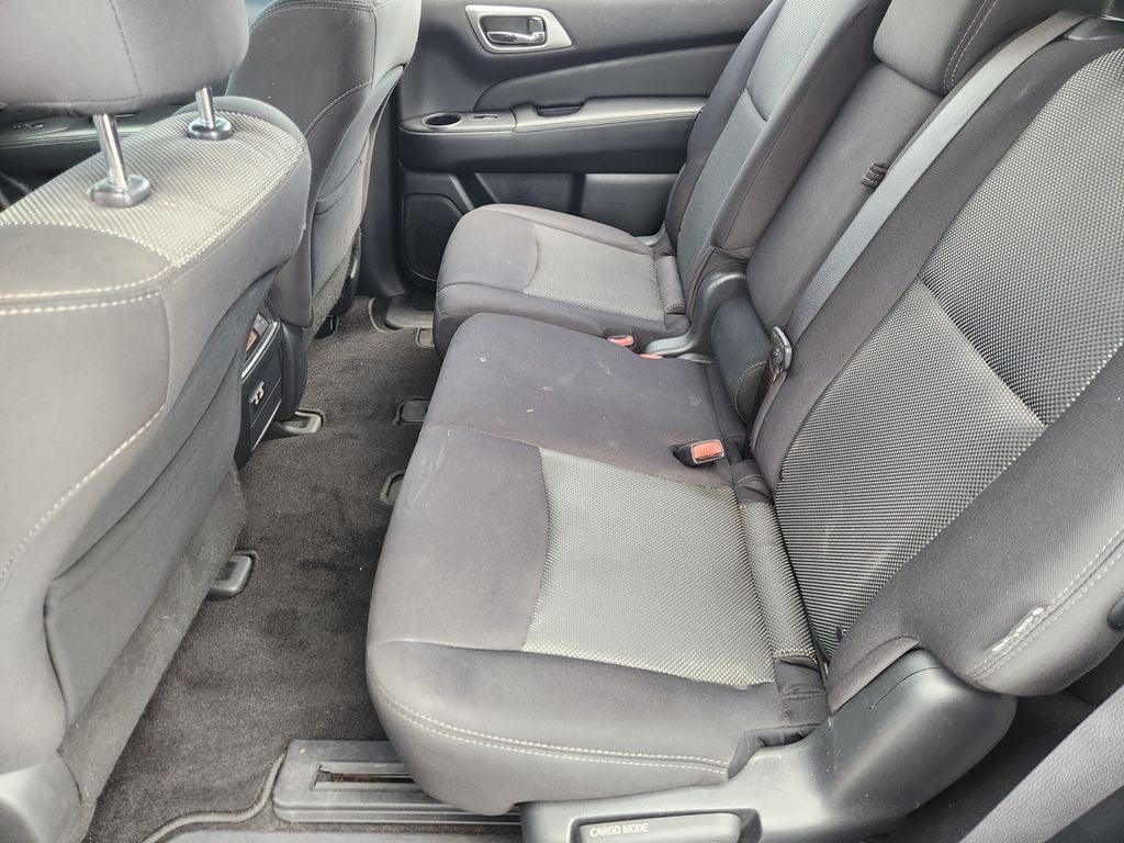 2020 Nissan Pathfinder S