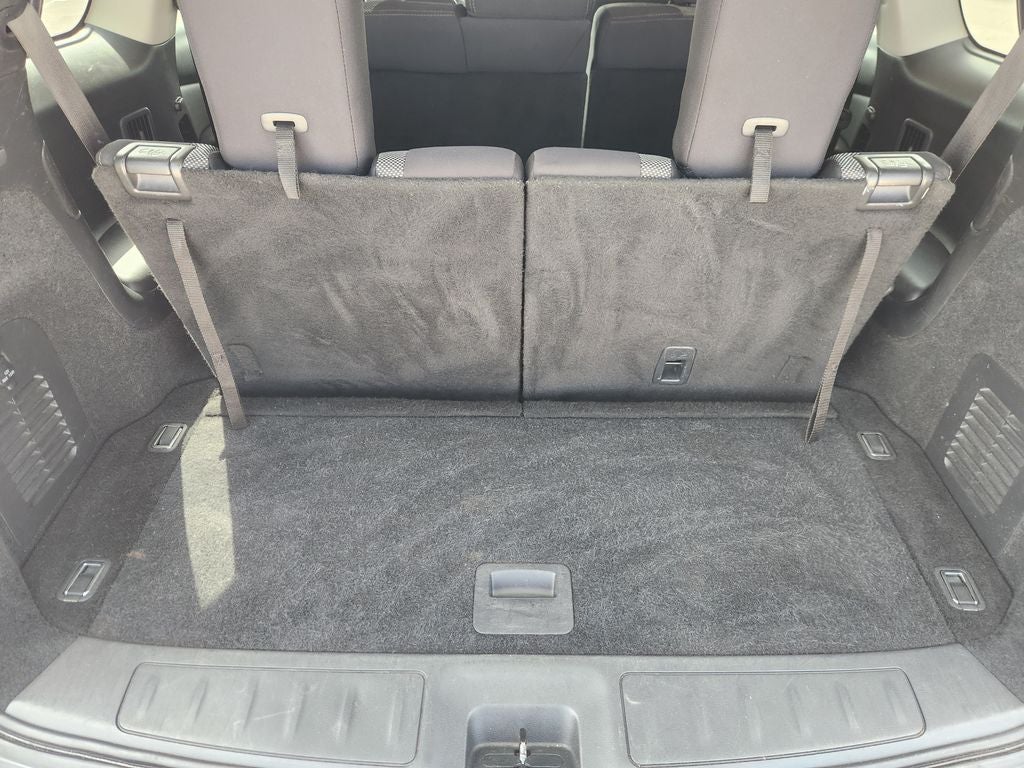 2020 Nissan Pathfinder S