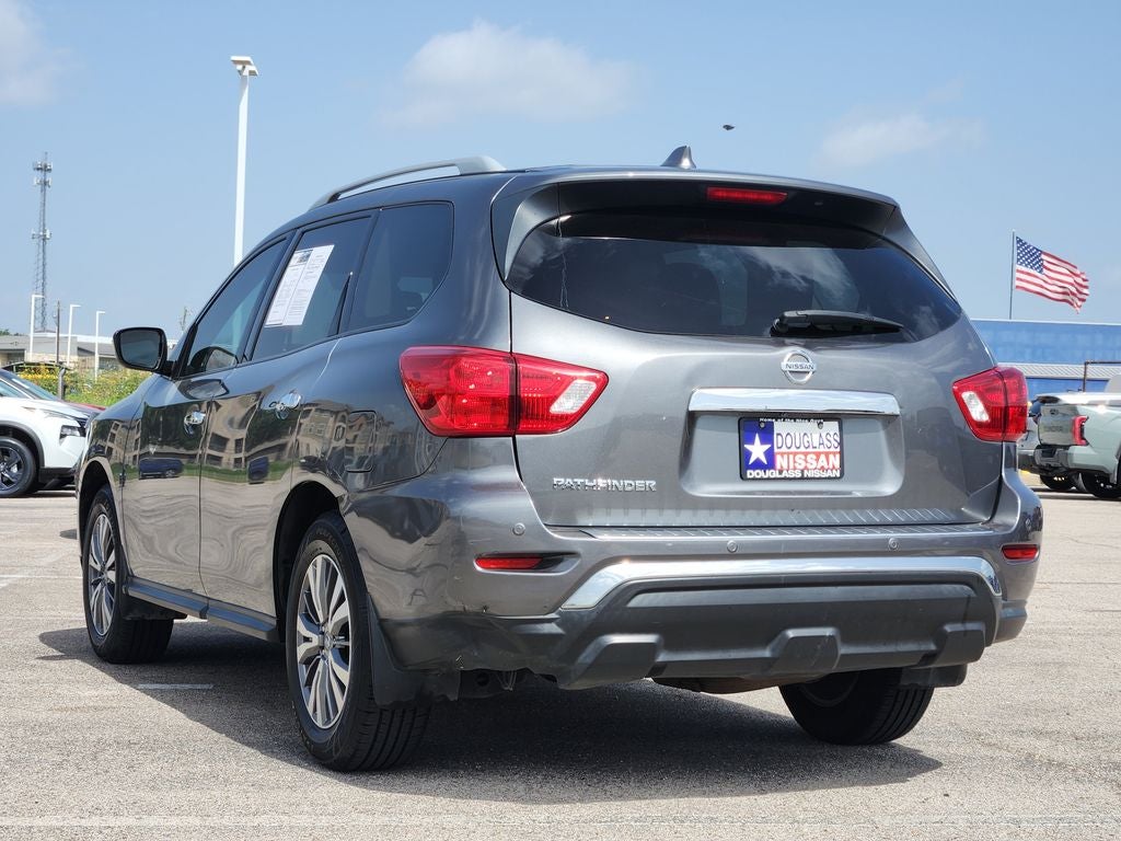 2020 Nissan Pathfinder S