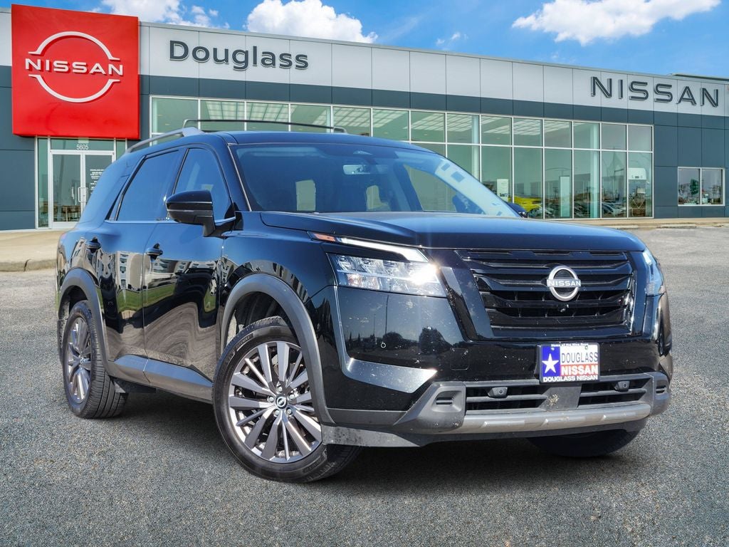 2024 Nissan Pathfinder SL