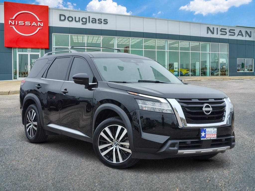 2024 Nissan Pathfinder Platinum