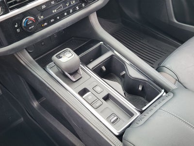 2024 Nissan Pathfinder Platinum
