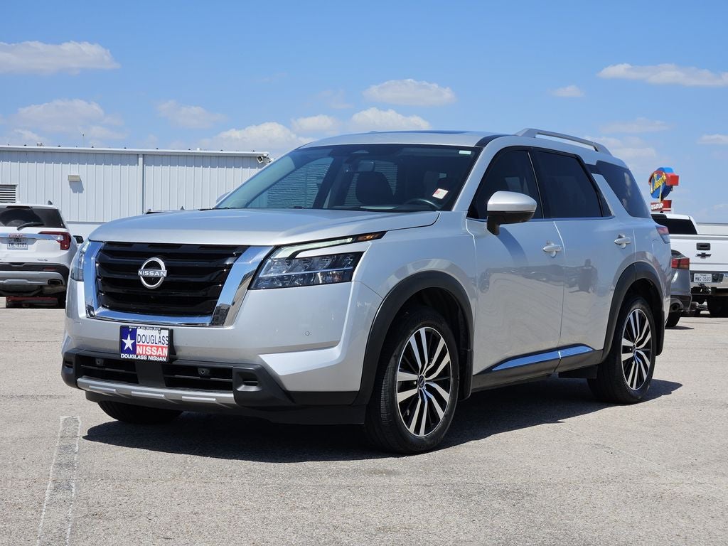 2024 Nissan Pathfinder Platinum