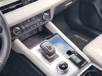 2024 Mitsubishi Outlander SEL