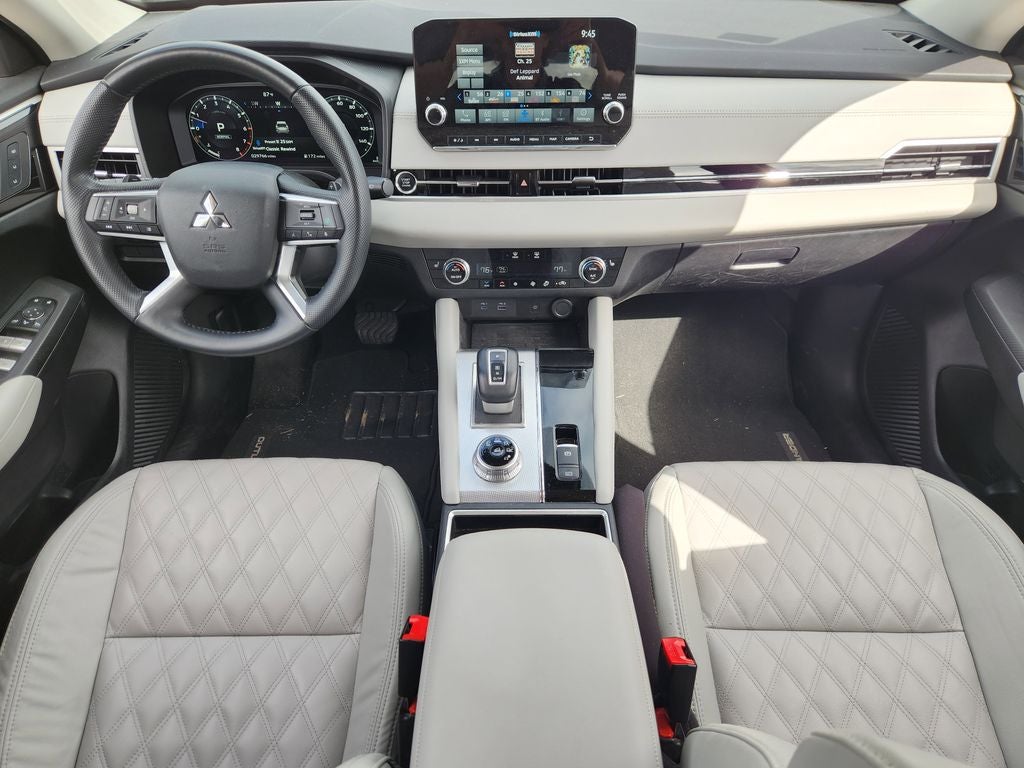 2024 Mitsubishi Outlander SEL