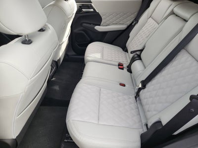 2024 Mitsubishi Outlander SEL