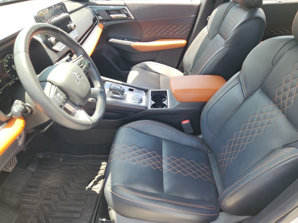 2024 Mitsubishi Outlander SEL