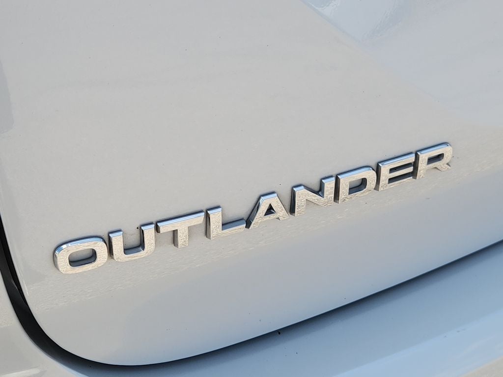 2024 Mitsubishi Outlander SEL