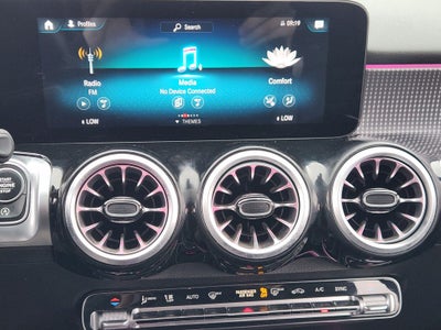 2022 Mercedes-Benz GLB GLB 250