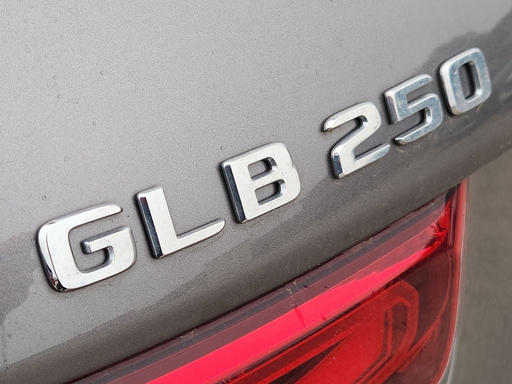 2022 Mercedes-Benz GLB GLB 250