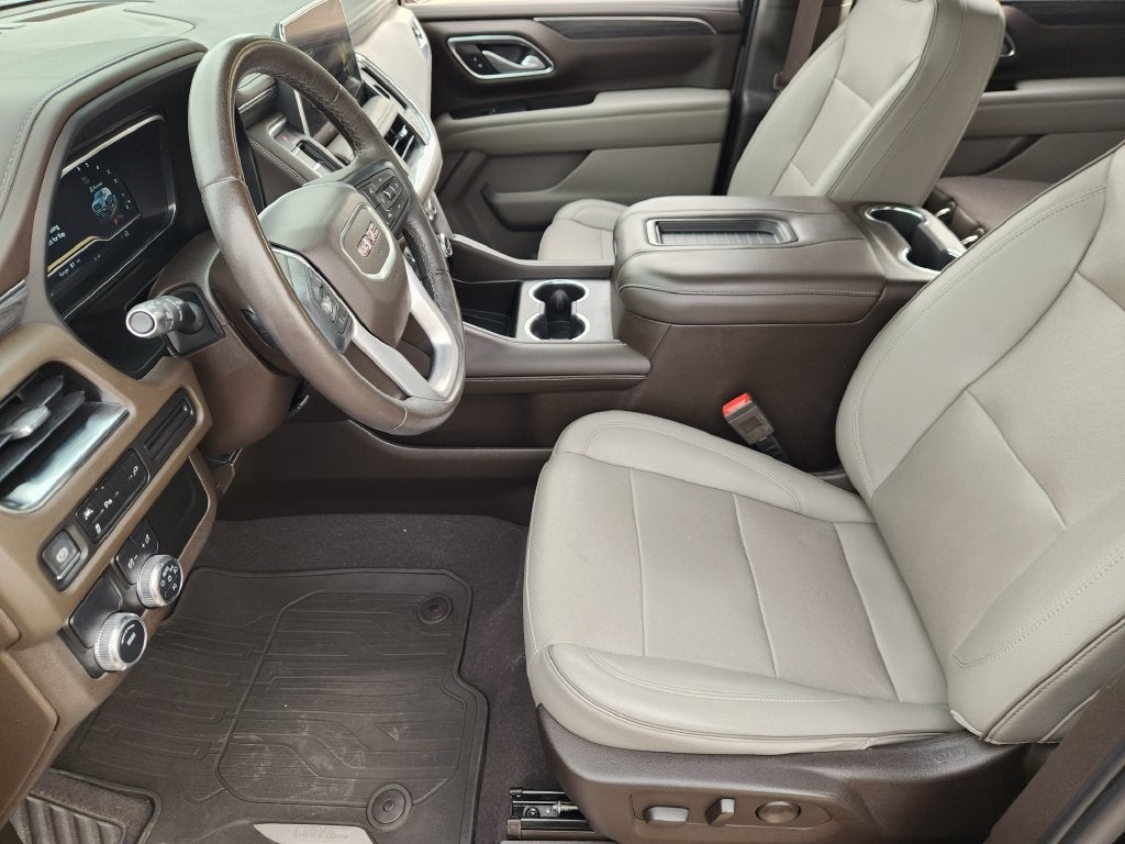 2022 GMC Yukon SLT