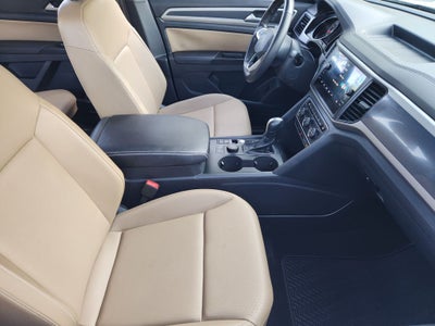 2020 Volkswagen Atlas Cross Sport 3.6L V6 SE w/Technology R-Line 4Motion