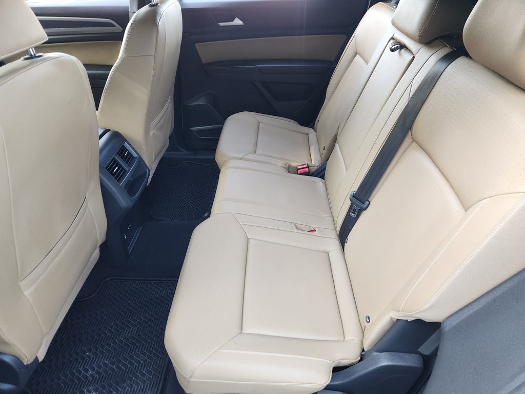 2020 Volkswagen Atlas Cross Sport 3.6L V6 SE w/Technology R-Line 4Motion