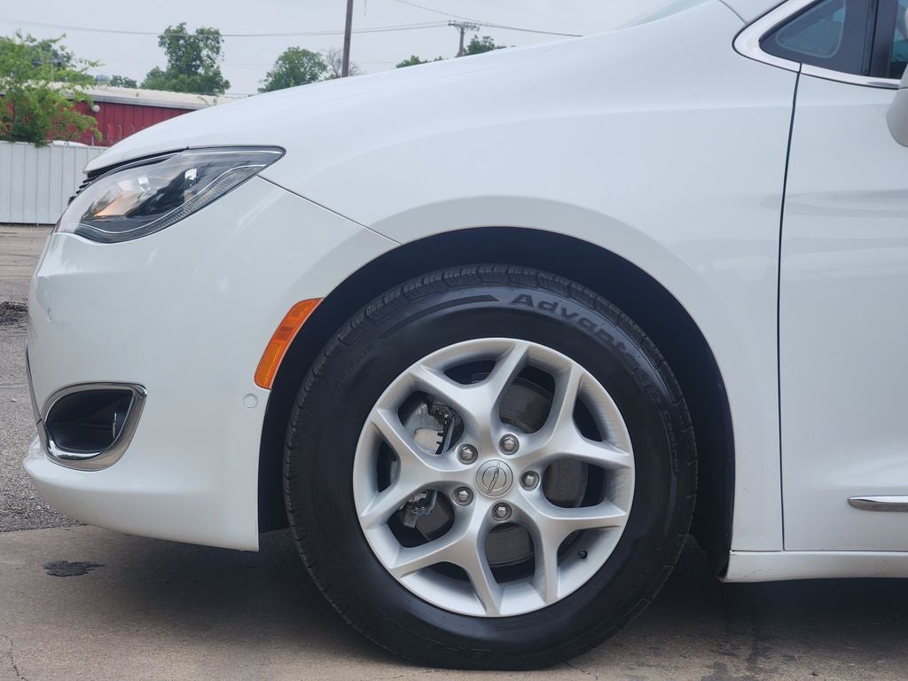 2019 Chrysler Pacifica Touring L