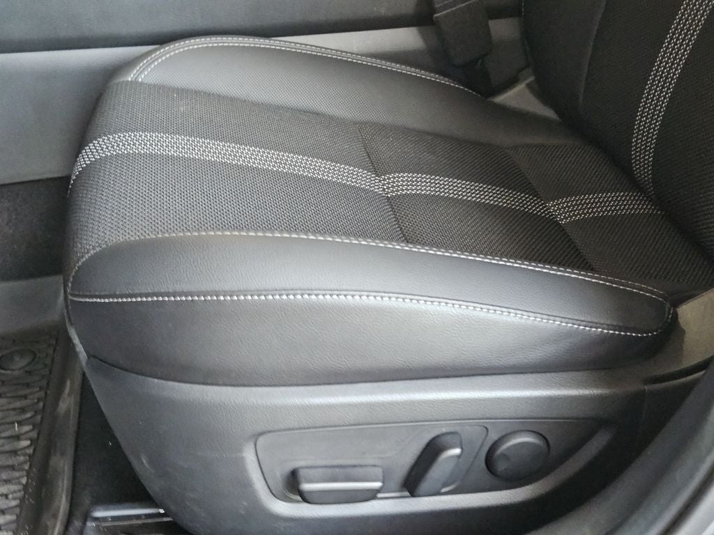 2026 Mazda Mazda CX-50 2.5 S Meridian Edition