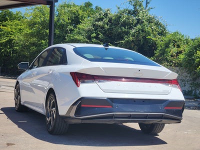 2024 Hyundai Elantra Limited