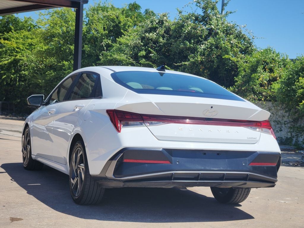 2024 Hyundai Elantra Limited